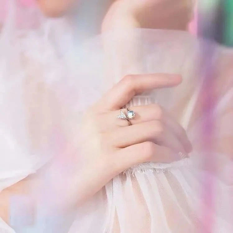 Bague pierre de lune queue de sirène