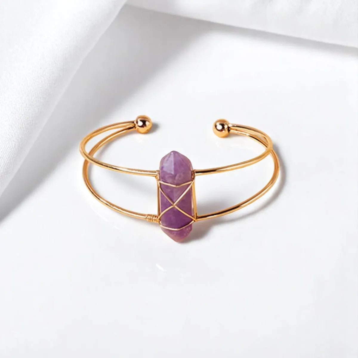Bague améthyste au design élégant