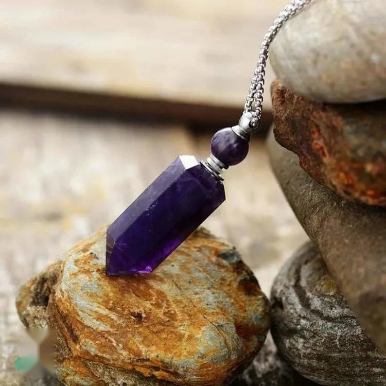 Collier améthyste, finition dorée ou argentée