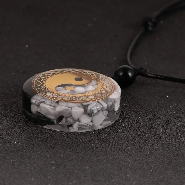 Orgonite pendentif yin et yang