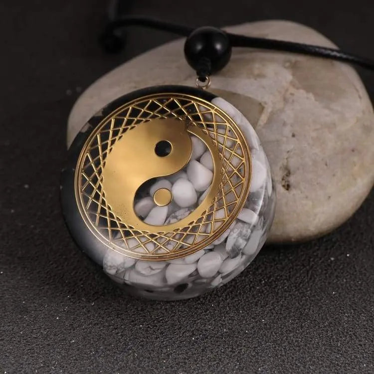 Orgonite pendentif yin et yang