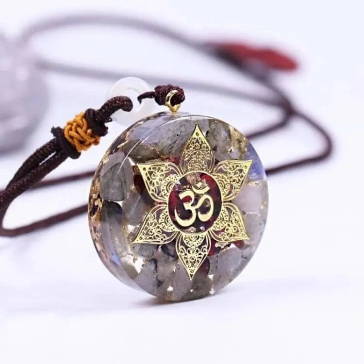Collier labradorite aura protectrice