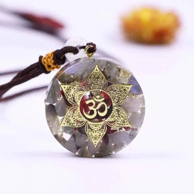 Collier labradorite aura protectrice
