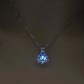 Collier fleur de lotus phosphorescent