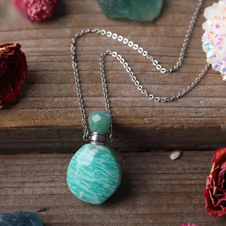 Collier pendentif diffuseur pierres naturelles