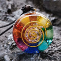 Collier 7 chakras à pendentif escargot