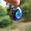 Orgonite pendentif céleste en cyanite