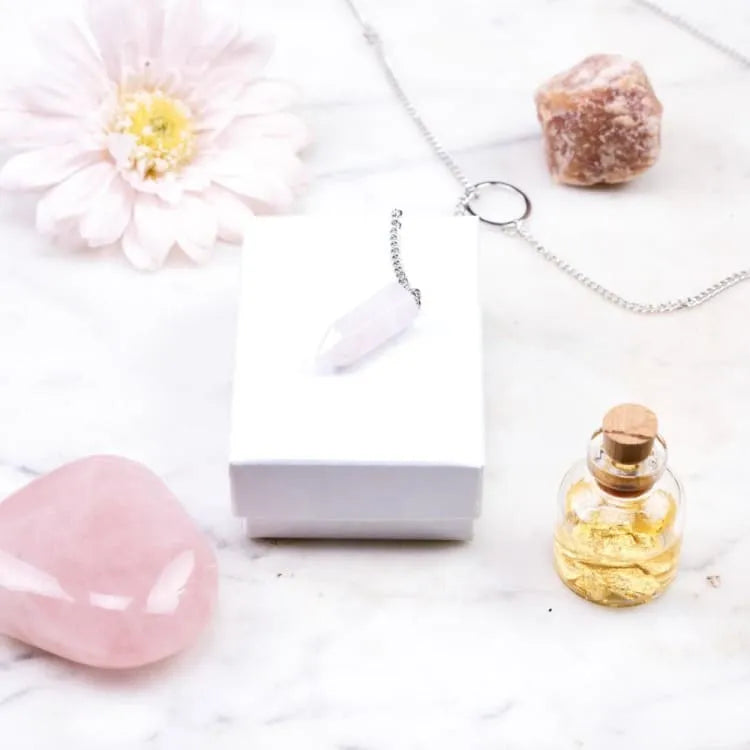 Collier pendule quartz rose