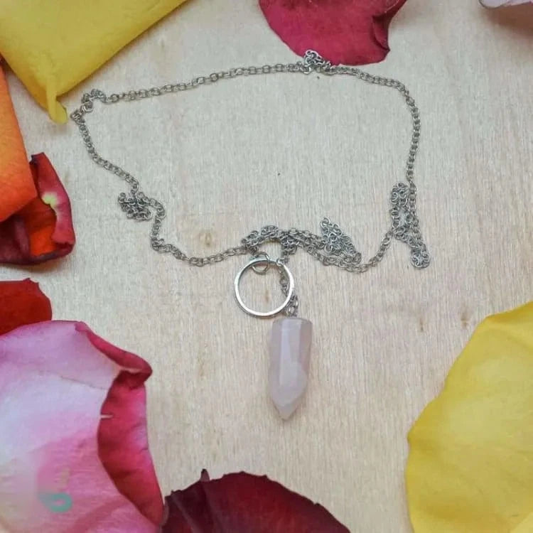 Collier pendule quartz rose