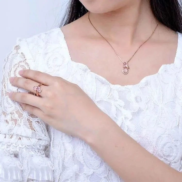 Collier quartz rose pendentif chat