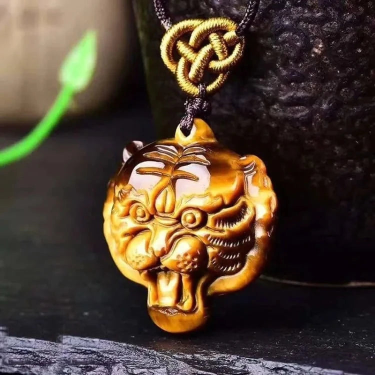 Collier oeil de tigre pendentif tigre tressé