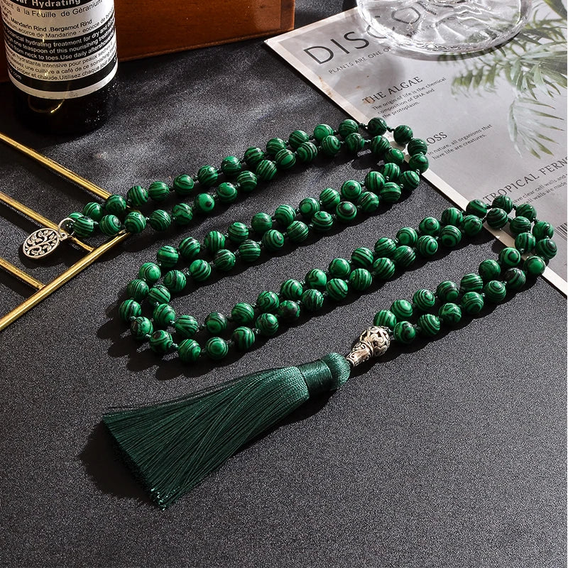 Mala tibétain en malachite à pompon