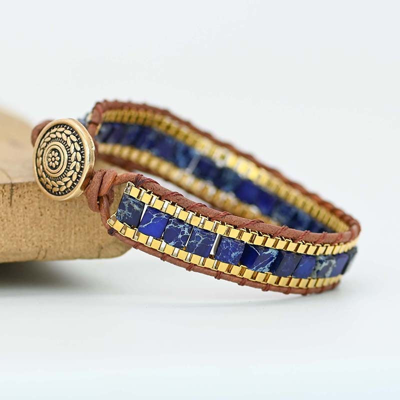 Bracelet lapis lazuli et finitions dorées