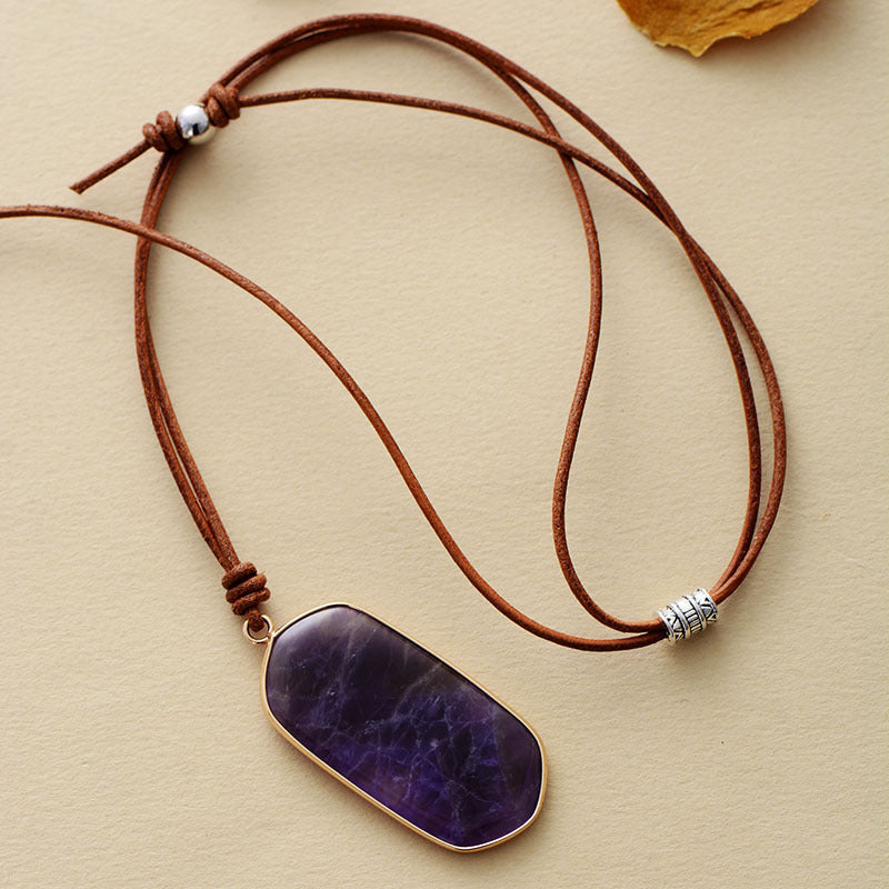 Collier de protection pendentif géométrique