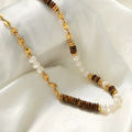 Collier oeil de tigre et perle en titane