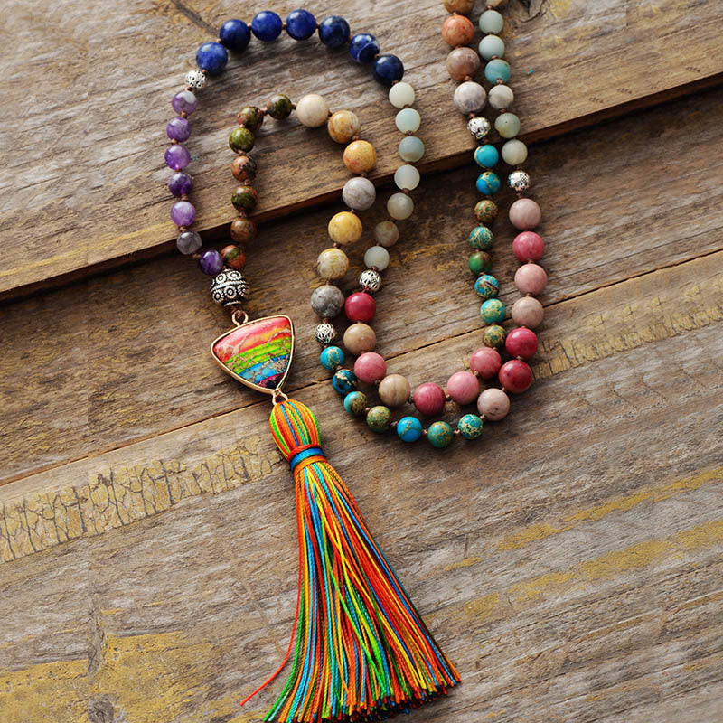 Collier 7 chakras à pompon bohème