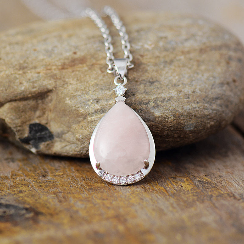 Collier quartz rose géométrique