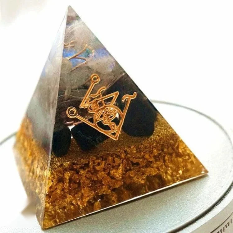 Orgonite pyramide protection et purification