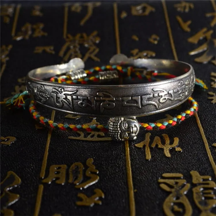 Bracelet bouddhiste deux pièces à amulette