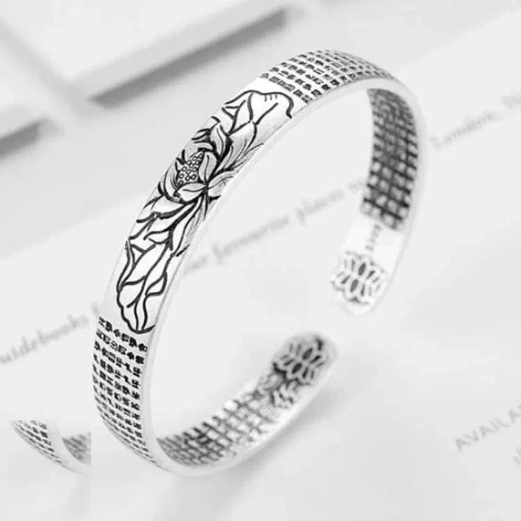 Bracelet fleur de lotus fin, sutra gravé