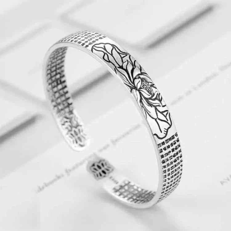 Bracelet fleur de lotus fin, sutra gravé