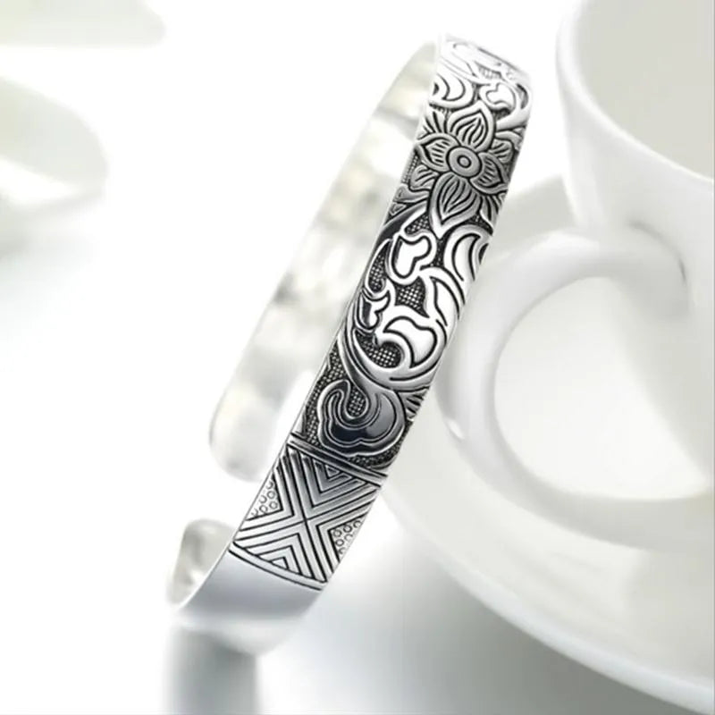 Bracelet fleur de lotus en argent