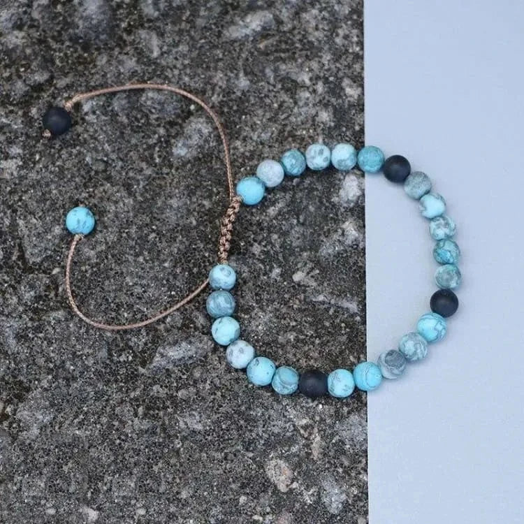 Bracelet turquoise peinte, perles 6 mm