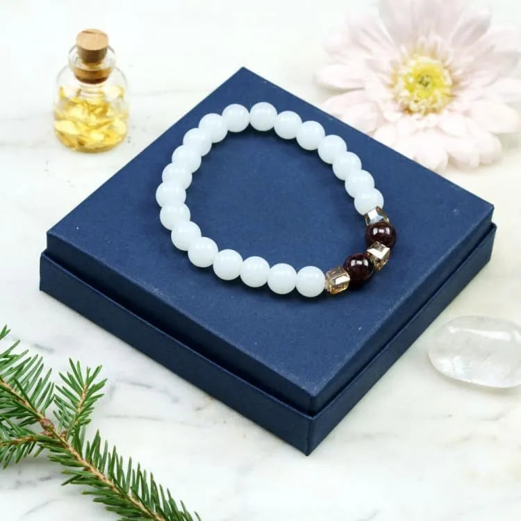 Bracelet jade blanc et grenat