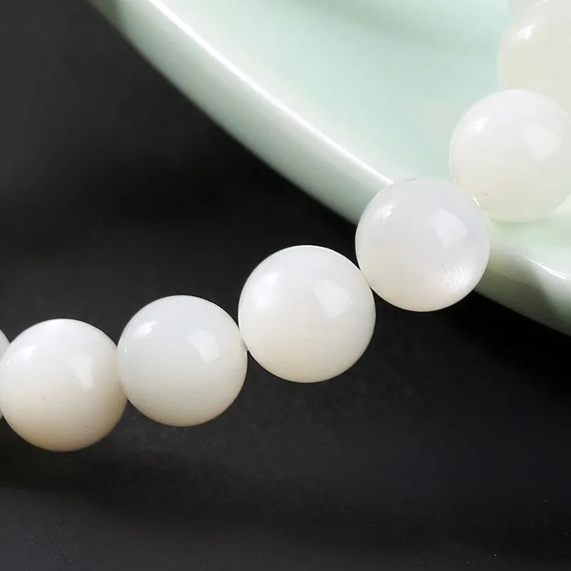 Bracelet pierre de lune et perles blanches