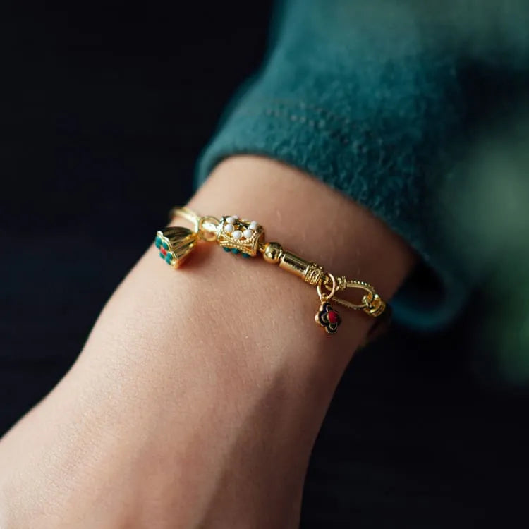 Bracelet graines de lotus en jade
