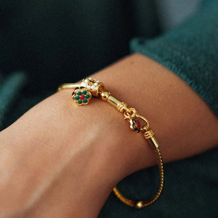 Bracelet graines de lotus en jade