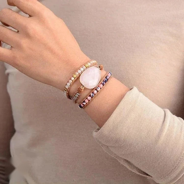 Bracelet quartz rose enveloppant ajustable