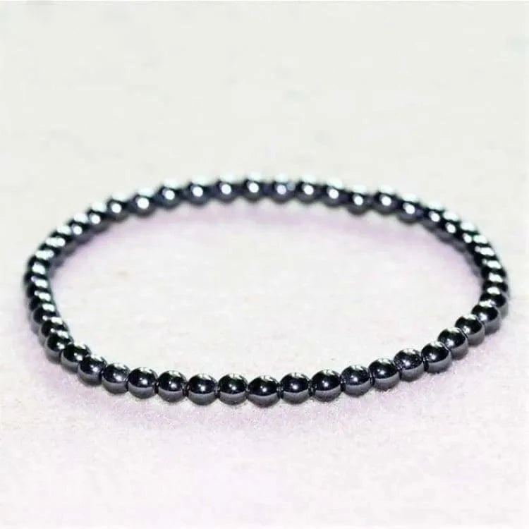 Bracelet fin en hématite naturelle