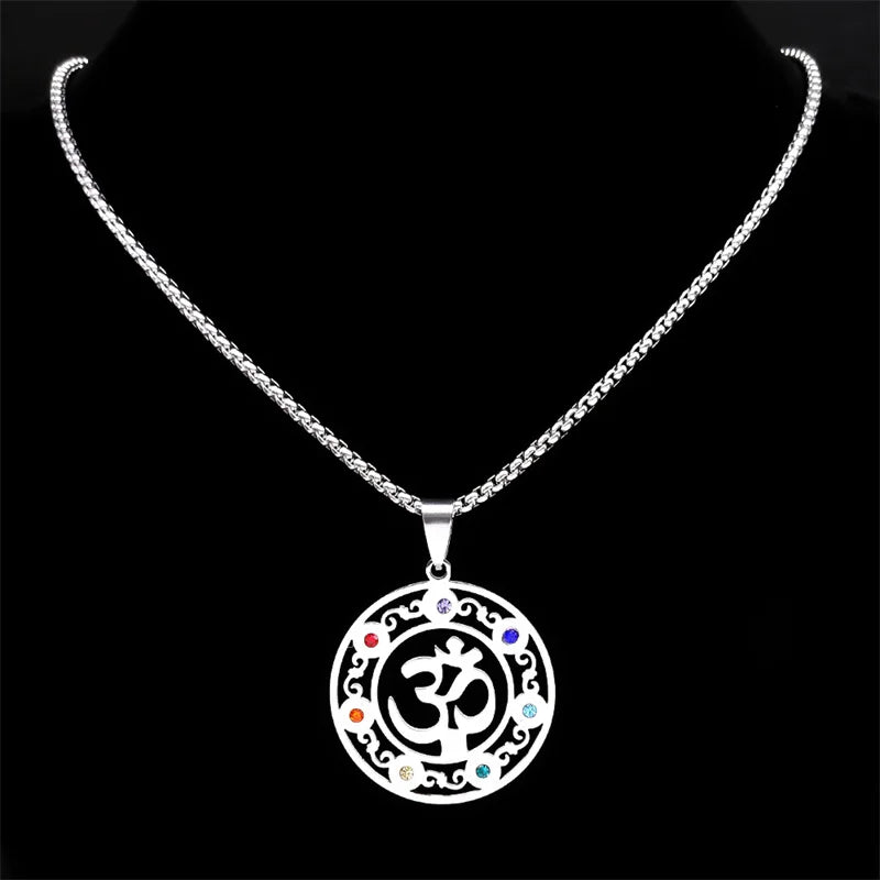Collier 7 chakras symbole Om en acier