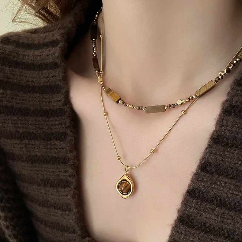 Collier oeil de tigre double rang style rétro